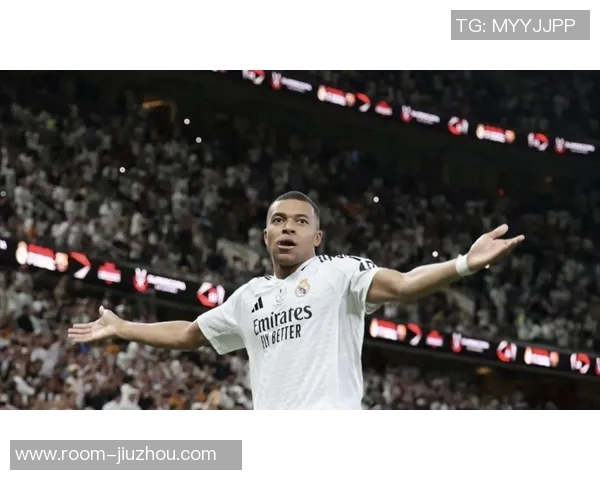 姆巴佩乘私人飞机抵达沙特全力以赴备战西超杯决赛 姆巴佩乘私人飞机抵达沙特全力以赴备战西超杯决赛