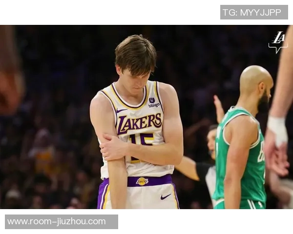 卢卡与里夫斯双双砍下30分华兹状态回暖再现昔日风采